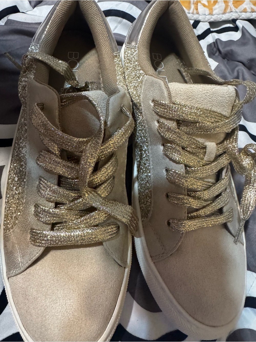 Boulevard Gold Glitter Low-Top Sneakers for Women